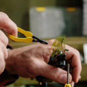Loon Ergo Hackle Plier - Guide Flyfishing