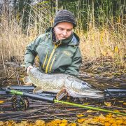 Vision Pike Outfit With Big Pike