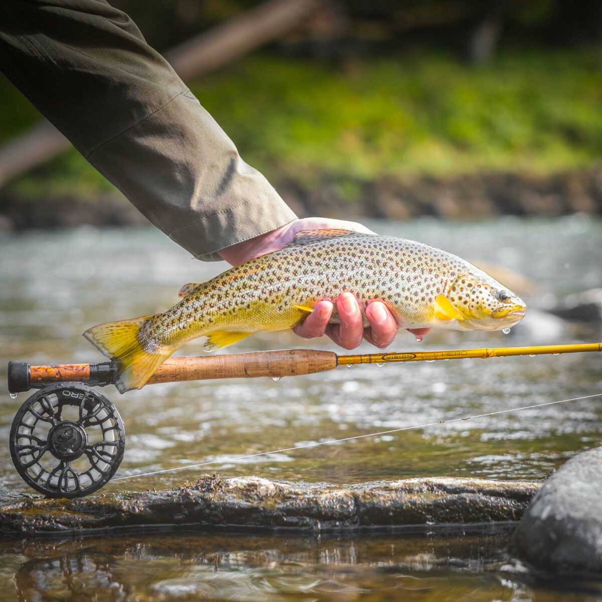 Vision Hero Fly Rod - Guide Flyfishing